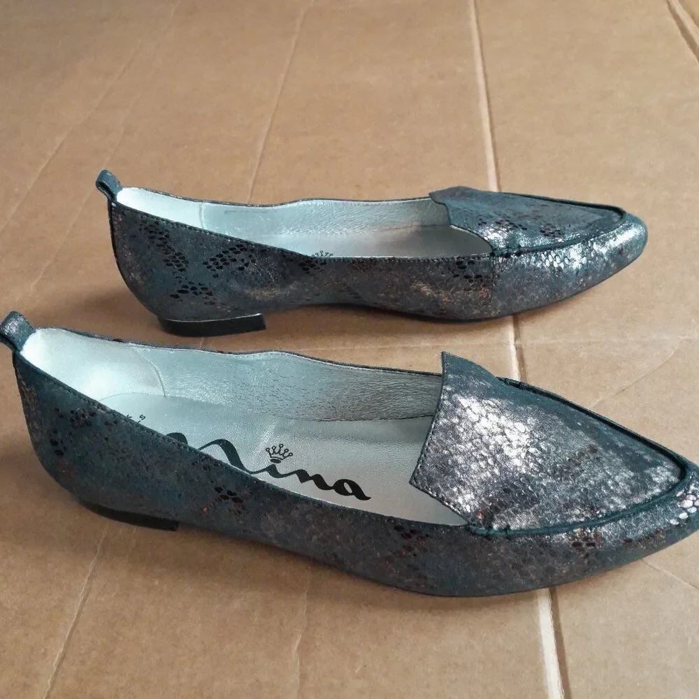 Nina New York Women's Originals, Quay3 Loafers, Liquid Bronze D, Size 9.5M